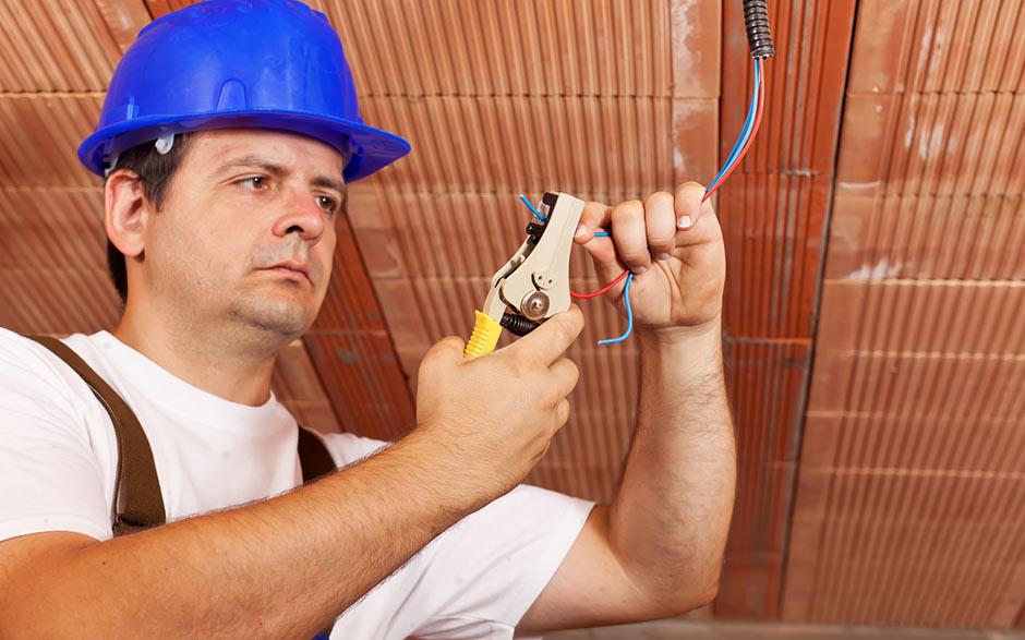 électricien dans le bâtiment Versailles